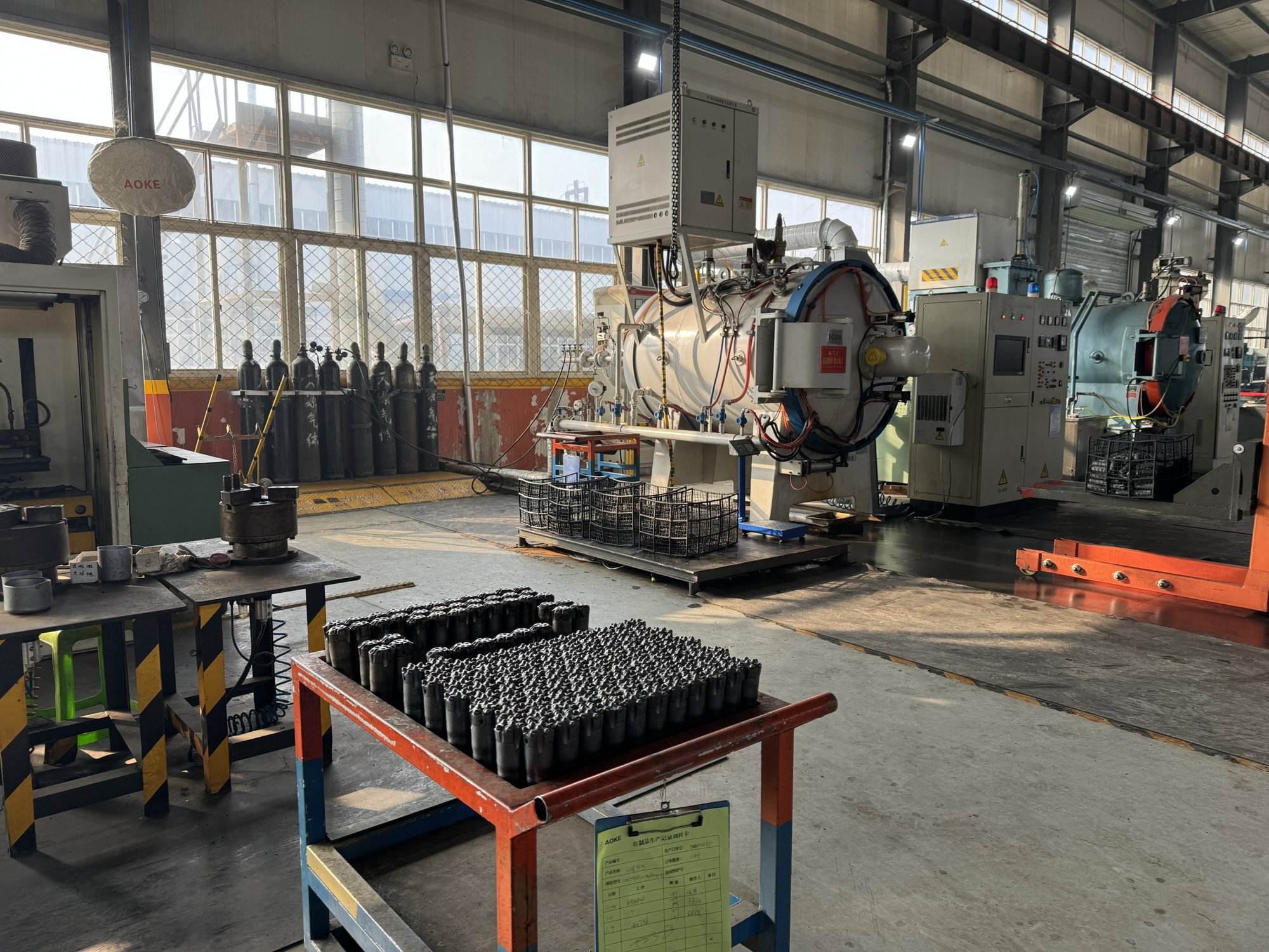 Cutting pick production workshop